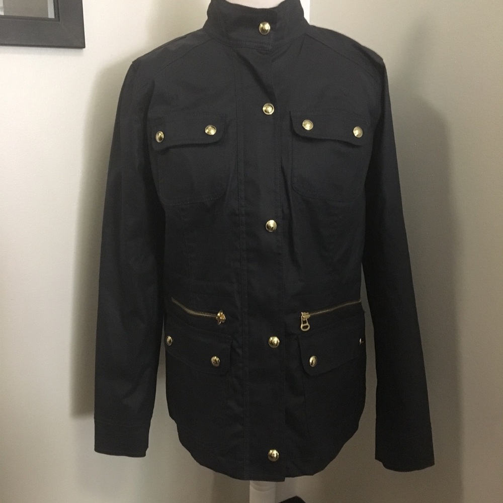 Like new Tommy Hilfiger rain jacket